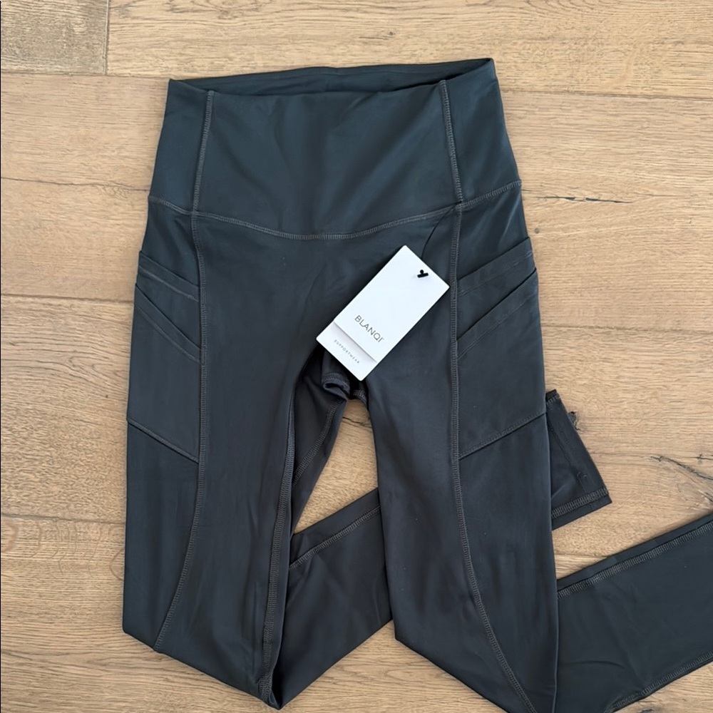 BLANQI Hipster Leggings w/ Pockets Grey Cool Coal